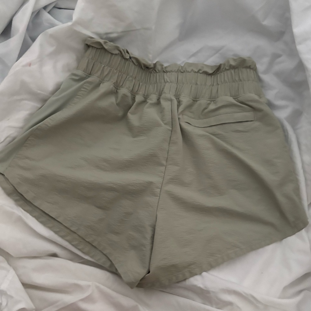 High-Waist Ruffle Paperbag Shorts in Sage - Picture 3 of 4